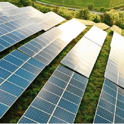 Didelio masto saugojimo projektai, naudojant švarią energiją, pvz., vėją ir s...